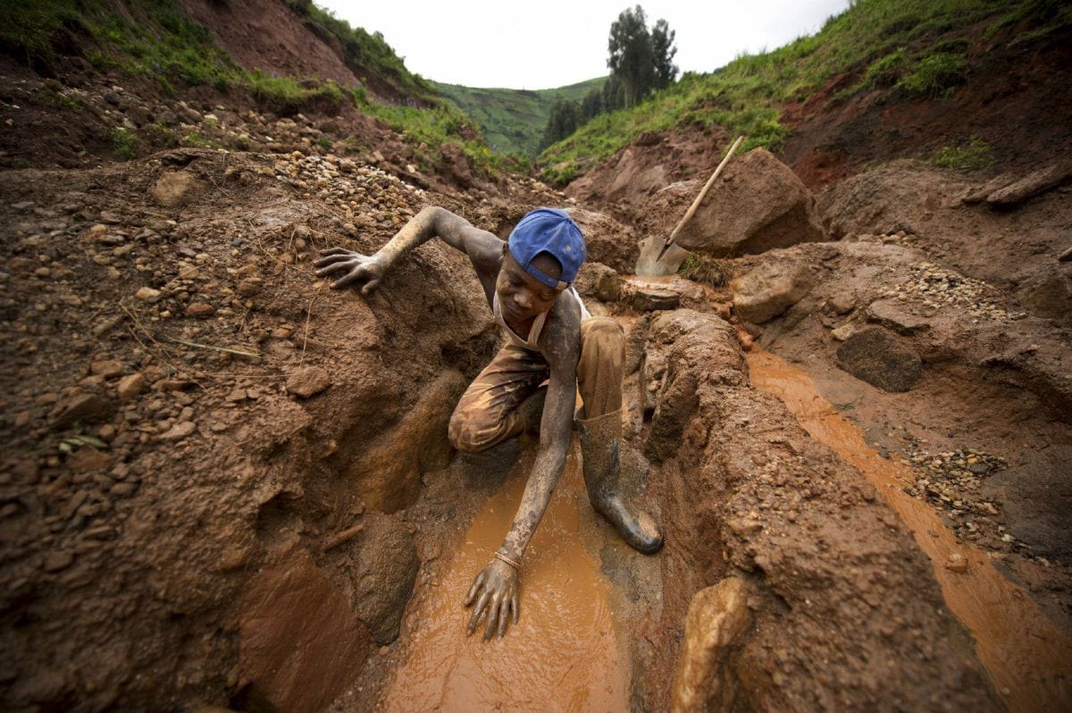 child on cobalt mining site